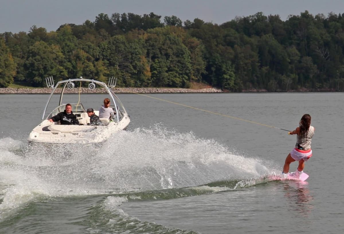 Wieża wakeboardowa Monster Tower MTE wakeboard tower