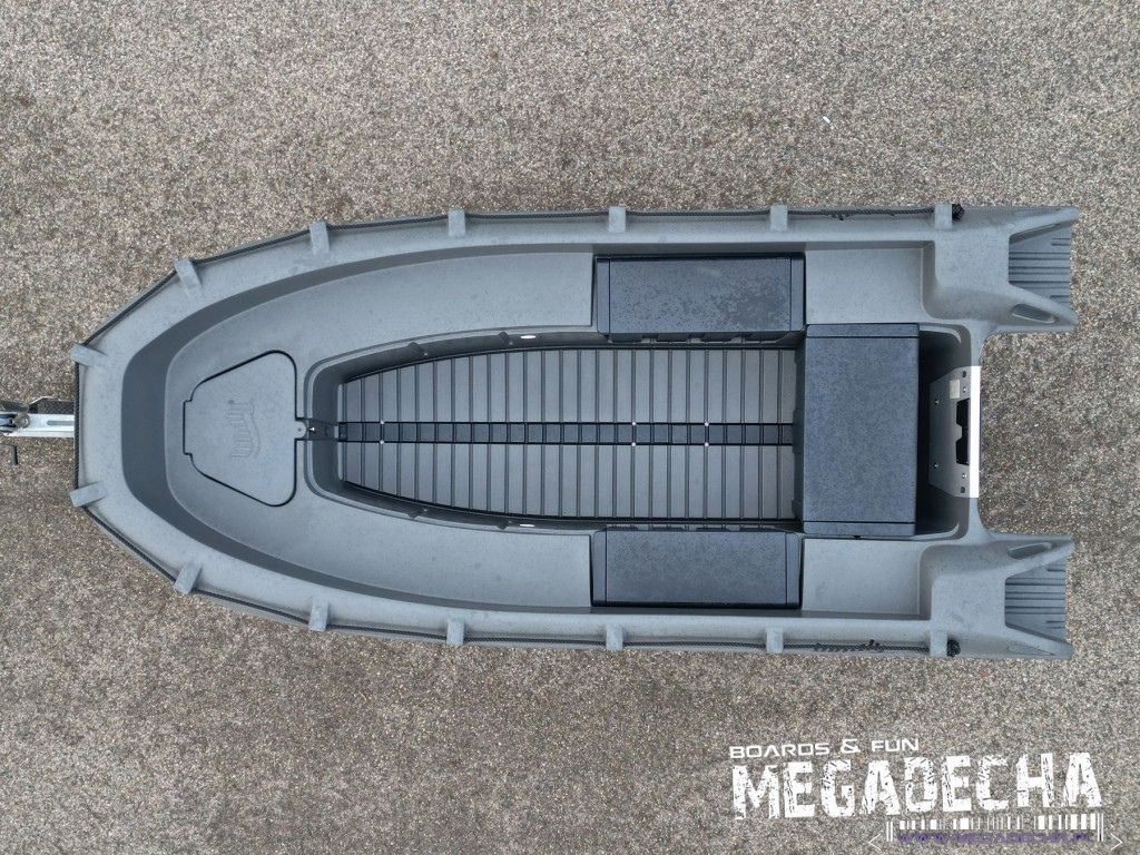 Łódź rekreacyjna Whaly 380 Light Grey