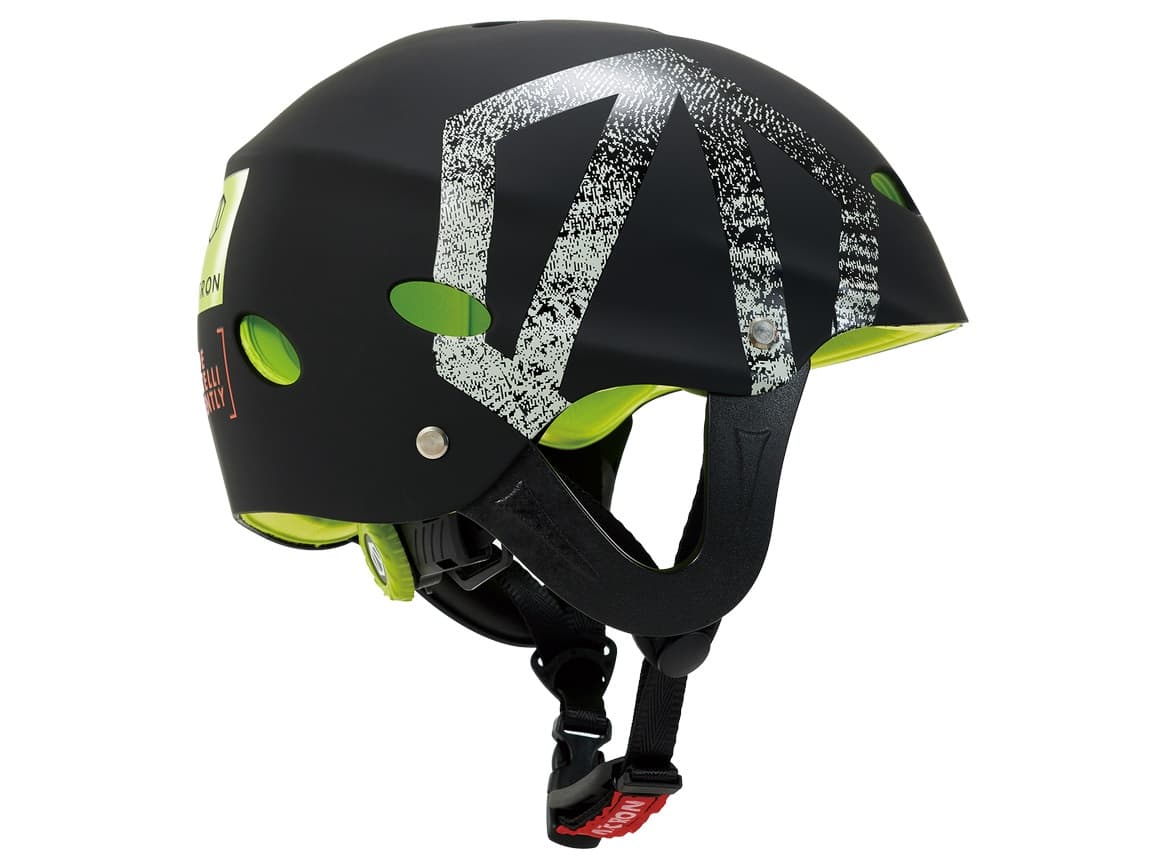 Kask do sportów wodnych Aztron